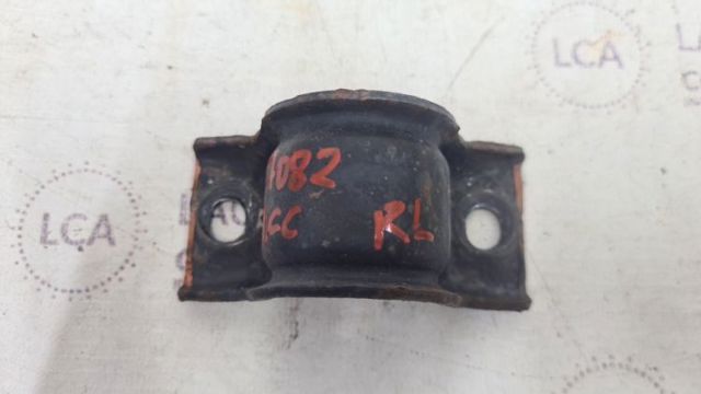 Хомут кріплення втулки стабілізатора, заднього 52308TBAA10 HONDA