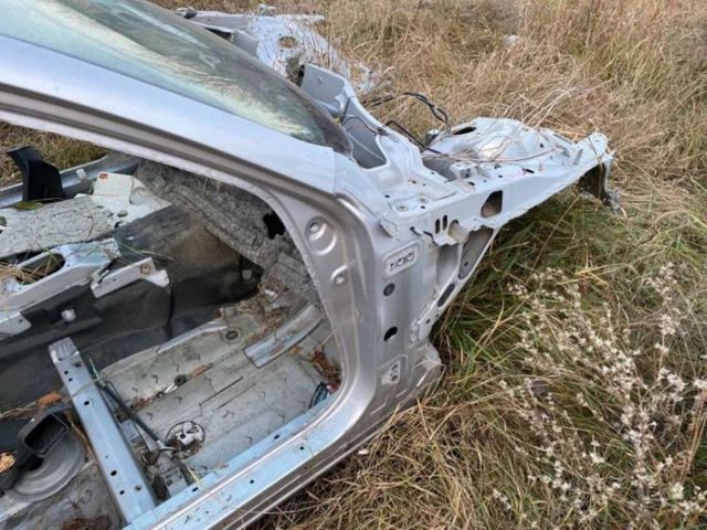 Панель бризковика (лонжерону) моторного відсіку, права 5370153051 TOYOTA