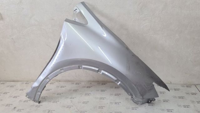 Переднє праве крило 5380147110 TOYOTA