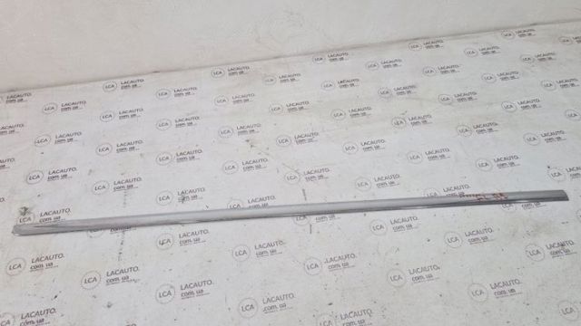 Молдинг передньої лівої двері, нижній 561853515A2ZZ VAG