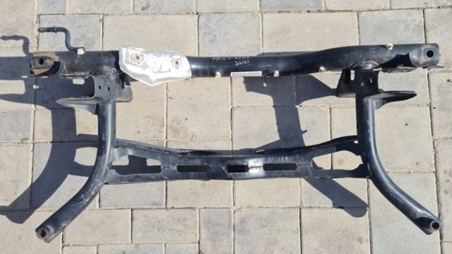 Балка задньої підвіски поперечна 5C0505315L VAG