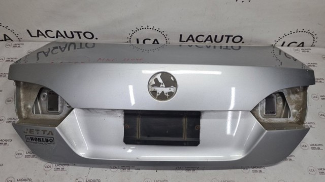 Кришка багажника кузова 5C6827025A VAG