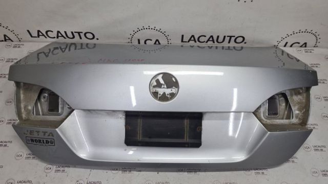 Кришка багажника кузова 5C6827025A VAG