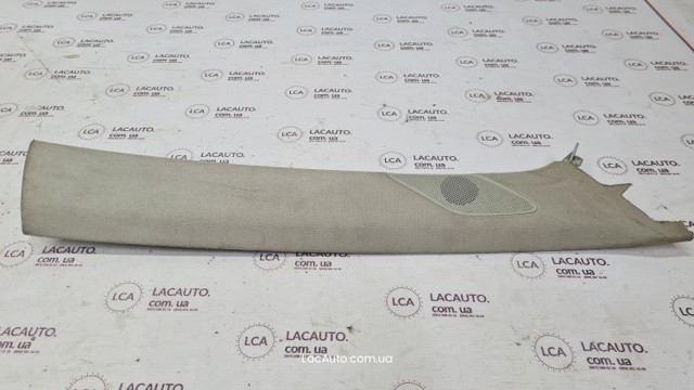Обшивка стійки кузова внутрішня, передня права 5C6867234Q5T5 VAG