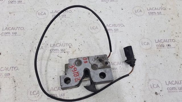 Замок кришки капота 5C7823509B VAG