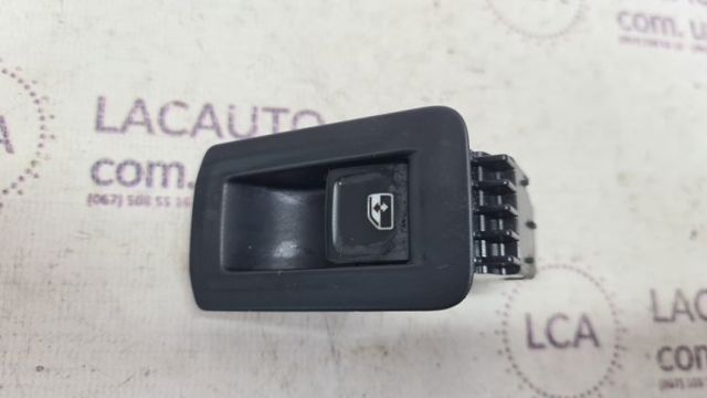 Кнопка вмикання склоочисника заднього скла 5G0959855LWZU VAG