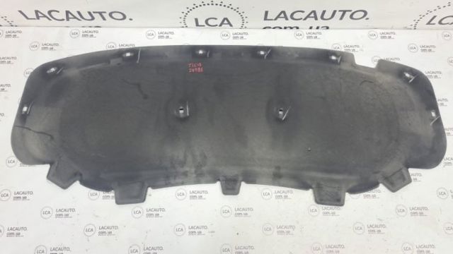 Утеплювач капота 5NG863831 VAG