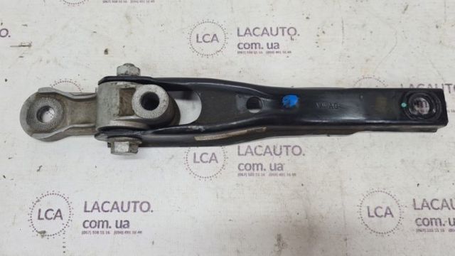 Опора двигуна задня 5Q0199855C VAG