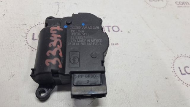 Привід системи автоматичного управління обігрівачем 5Q0907511D VAG