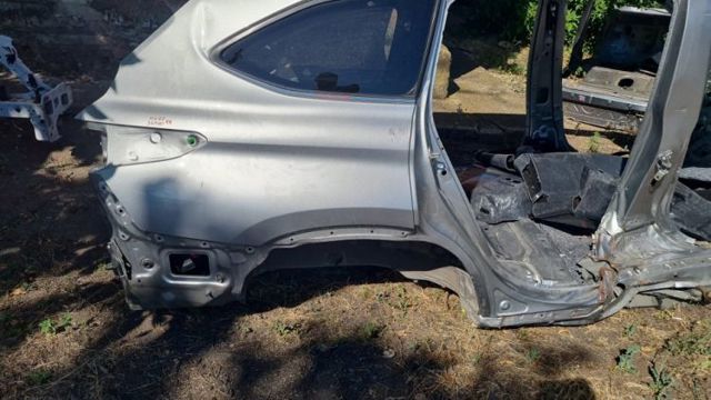 Крило праве заднє 610170E020 TOYOTA