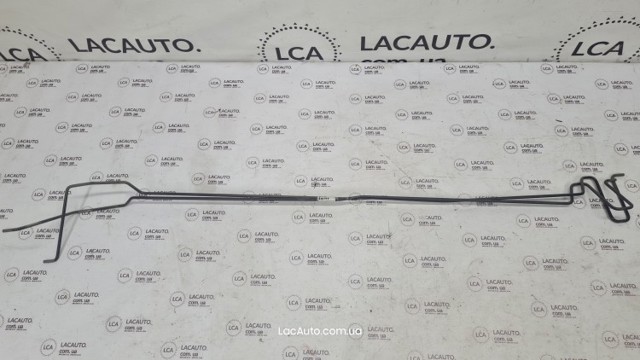 Амортизатор кришки багажника 6453133290 TOYOTA