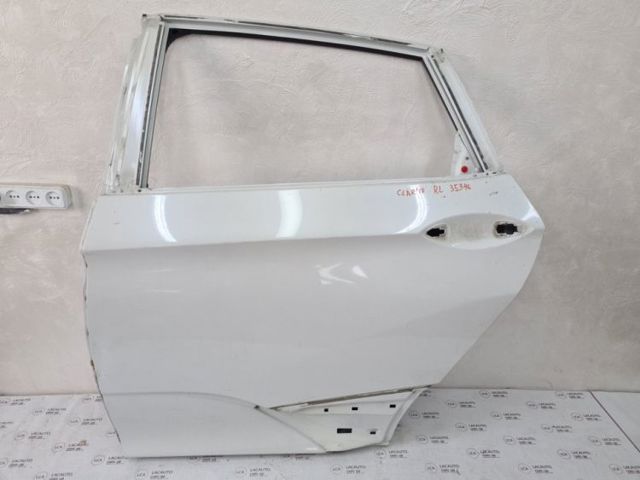 Двері задні 67550TRTA91ZZ HONDA