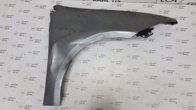Переднє праве крило 68082972AA CHRYSLER