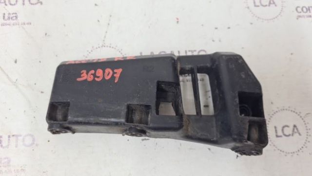 Кронштейн бампера заднього, правий 71592TVAA00 HONDA