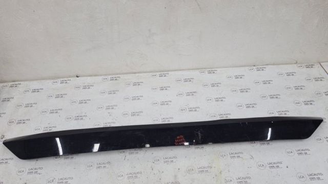Накладка задньої 3-й/5-й двері 7681242900 TOYOTA