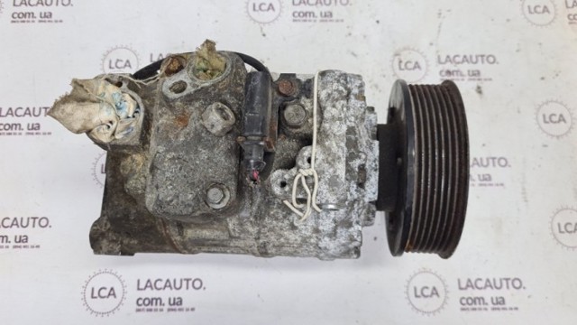 Компресор холодоагенту 7L6820803G VAG