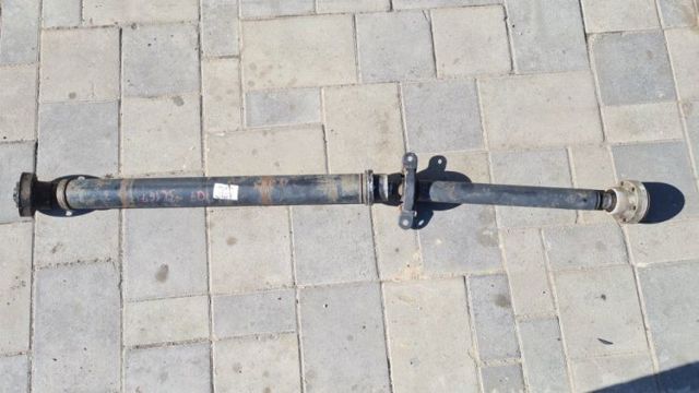 Вал карданний задній 7L8521102D VAG