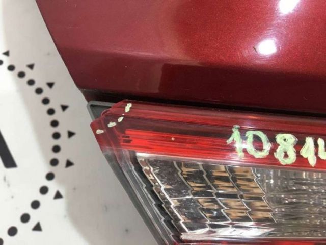 Задня ліва внутрішня фара 8159006410 TOYOTA