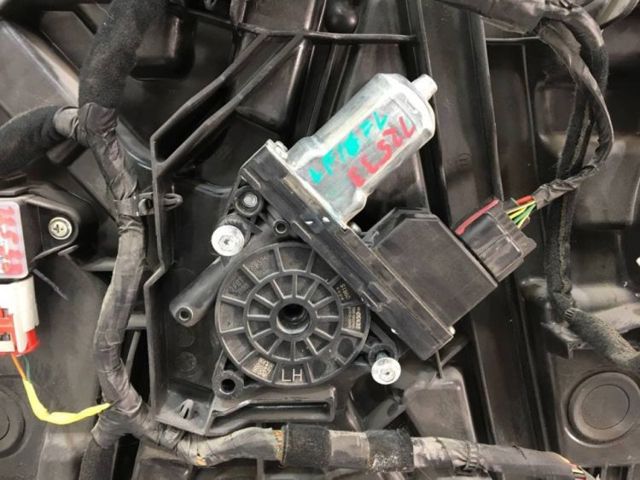 Мотор склопідйомника дверей передніх, лівих 82450C1010 HYUNDAI