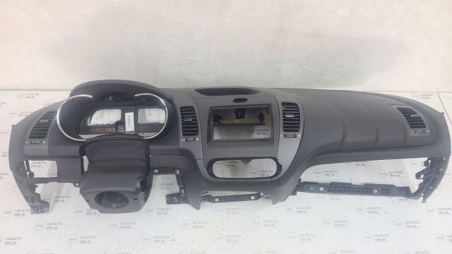 Передня панель 84710A7020WK HYUNDAI