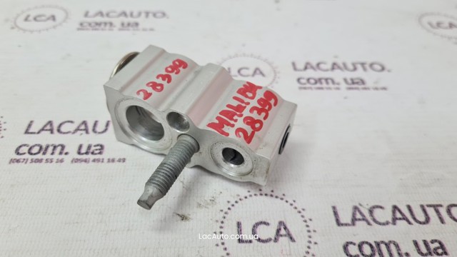 Клапан TRV, кондиціонера 84806899 GM