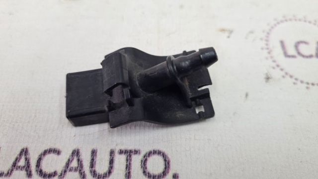 Сопло склоомивача вітрового скла 8538147090 TOYOTA
