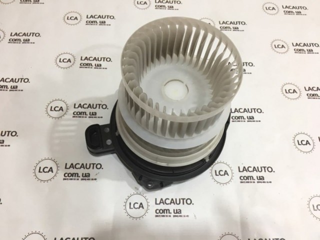 Моторчик пічки 8710358080 TOYOTA