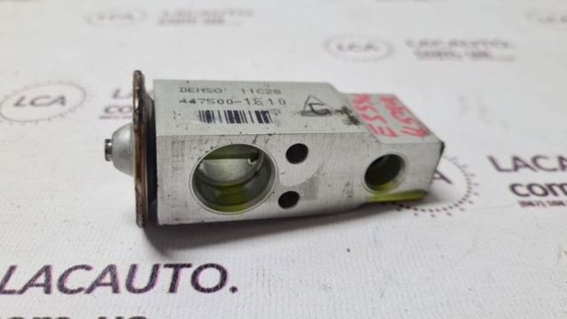 Клапан TRV, кондиціонера 8851528160 TOYOTA