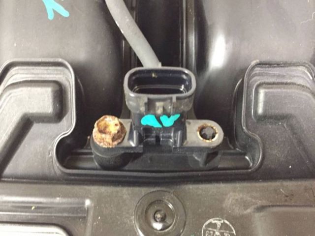 Датчик тиску повітря 8942126030 TOYOTA