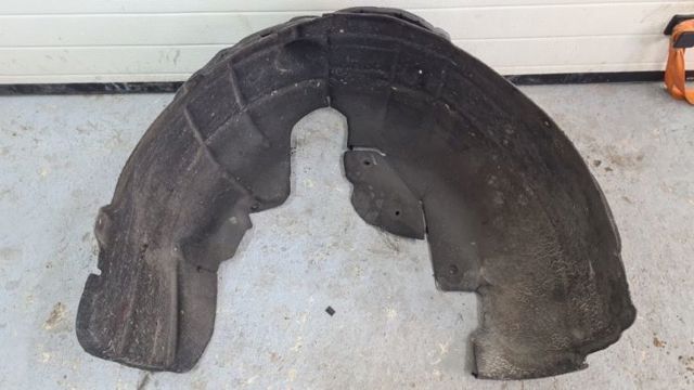 Підкрилок задній правий 971810972 PORSCHE