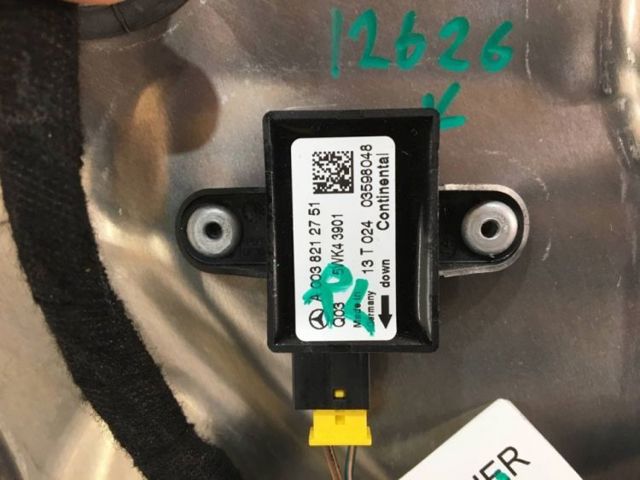 Датчик AIRBAG передній A0038212751 MERCEDES