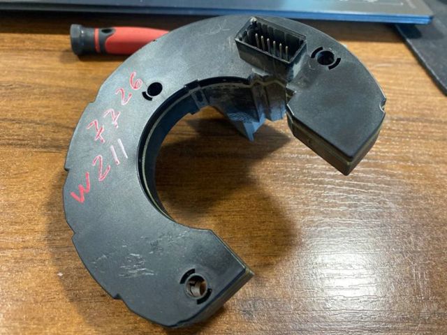 Електронний модуль рульової колонки A0305459632 MERCEDES