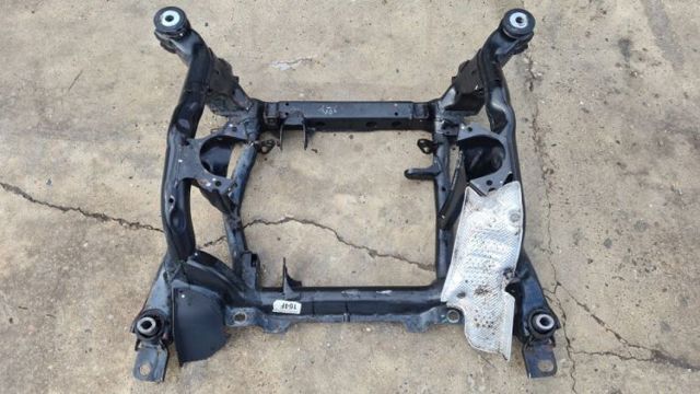 Передня балка A1643300058 MERCEDES