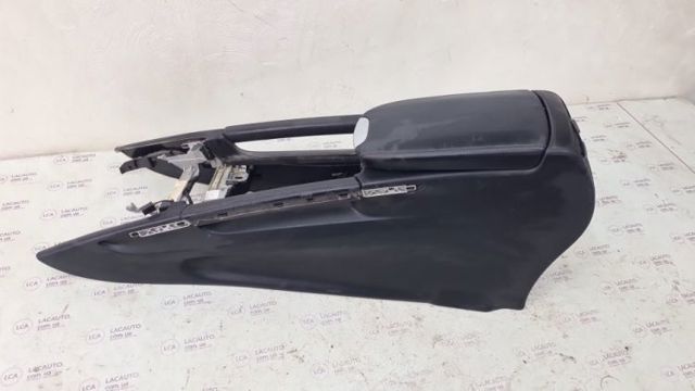 Консоль центральна панелі керування A16468010529D84 MERCEDES