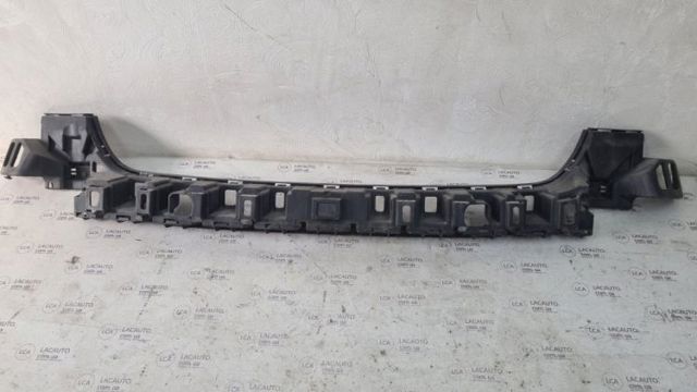 Кронштейн бампера заднього, центральний A1648850065 MERCEDES