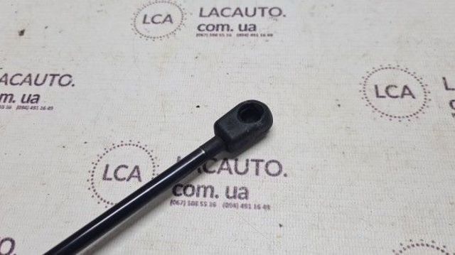 Стійка капота A2118800029 MERCEDES