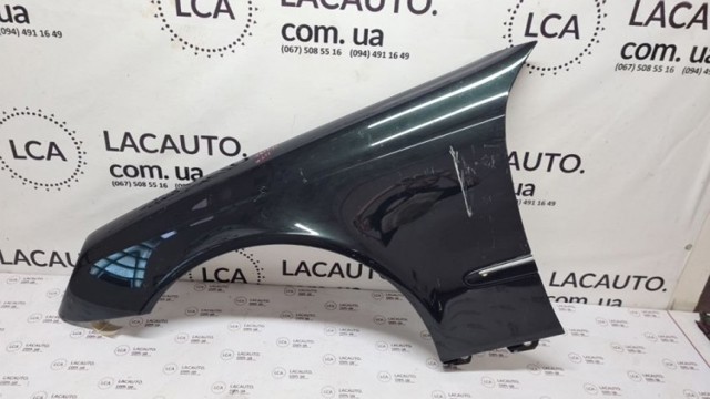 Ліве переднє крило A2118801318 MERCEDES