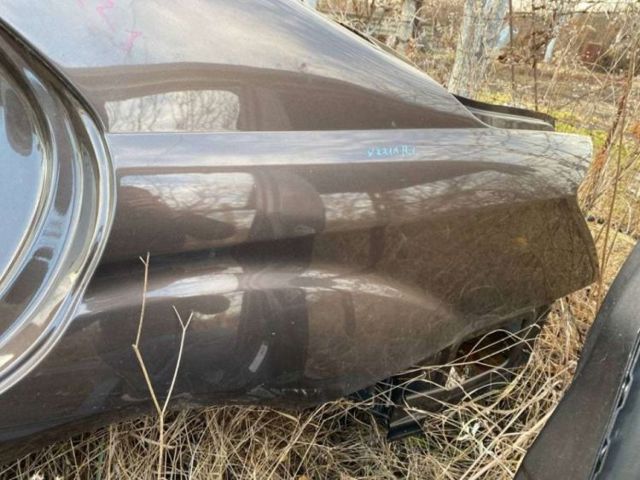 Бічна частина задня ліва A2216300321 MERCEDES