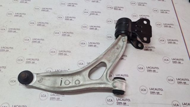 Правий важіль передній нижній підвіски BV6Z3078F FORD