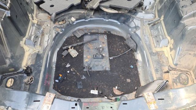 Настил підлоги LX6Z7847122A FORD