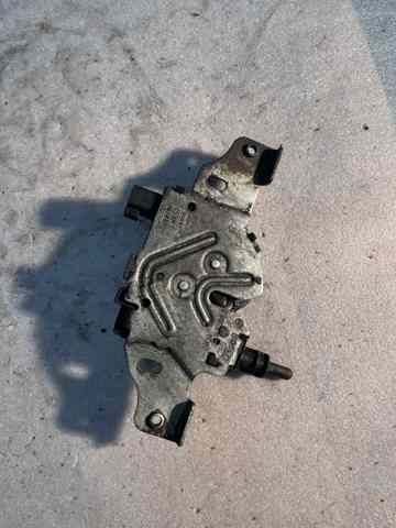 Запор капота (замок і привід замка капота) 1S7A16700AA FORD