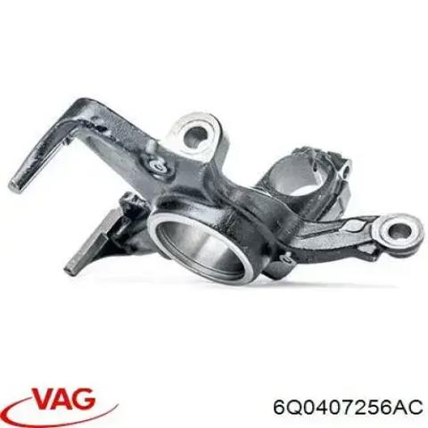 Кулак поворотний передній правий 6Q0407256AC VAG
