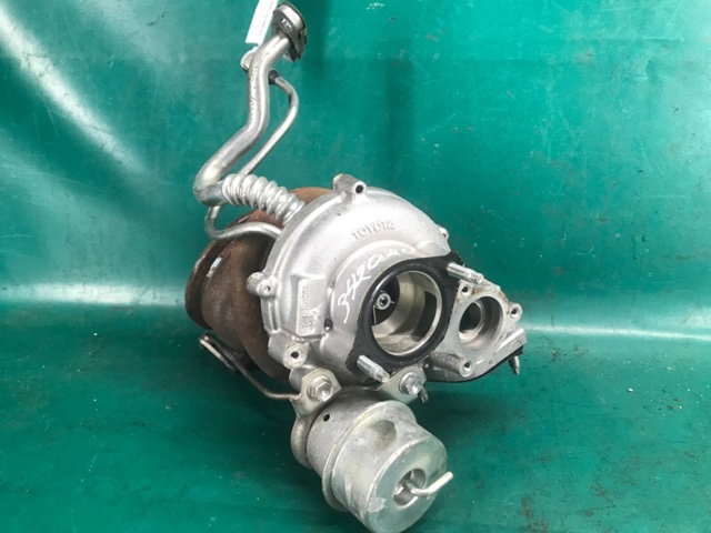 Турбокомпресор 1720136010 TOYOTA