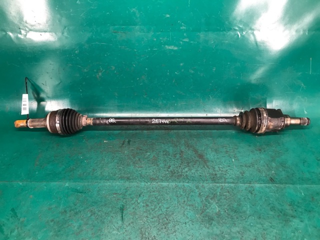 Напіввісь задня Тойота Рав 4 III