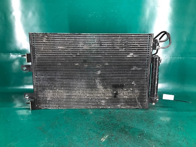 Радиатор кондиционера jeep patriot 10-17 68078975AA
