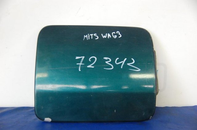 Лючок топливного бака mitsubishi pajero 99-06 MR485937