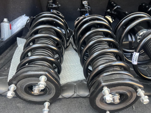 Стійка задня права 313279 SACHS