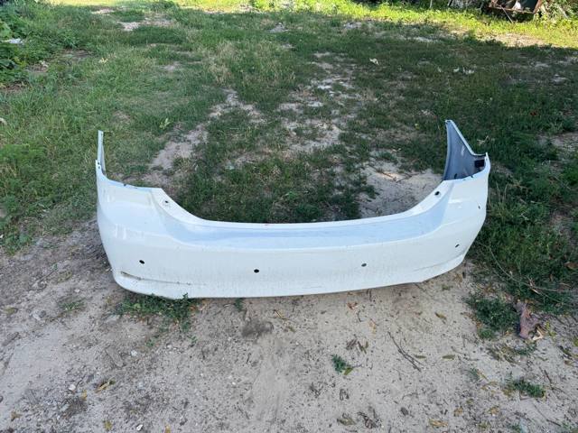 Кожух бампера заднього Toyota Corolla