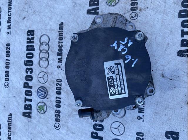 Насос вакуумний 03L145100B VAG