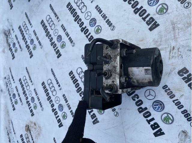 Насос АБС (ABS) головного гальмівного циліндра 1K0907379AK VAG